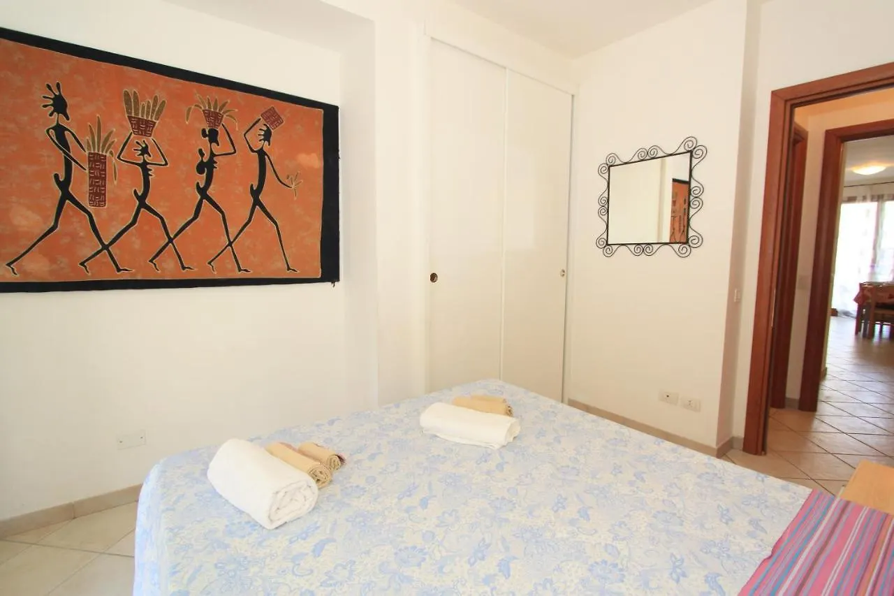 Residence Alfiere 리도 델리 스카키 아파트